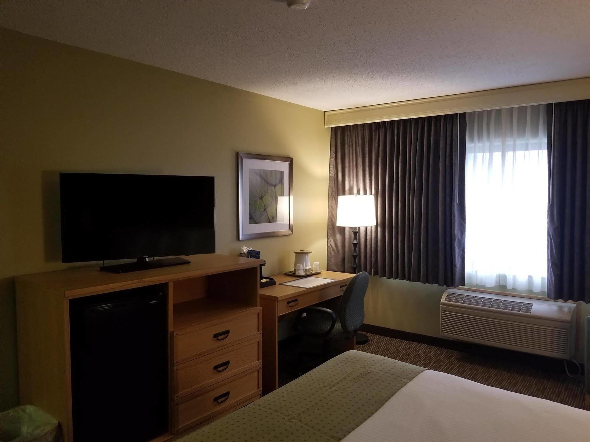 Best Western Dundee Exterior photo
