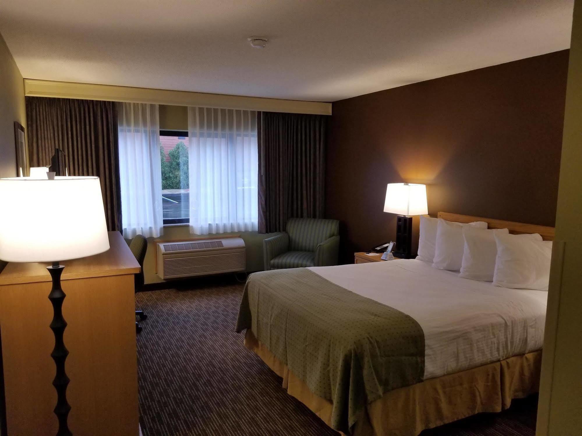 Best Western Dundee Exterior photo